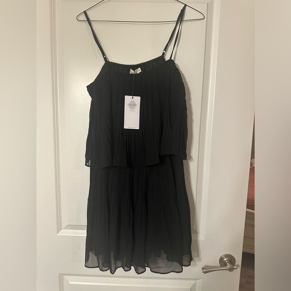 Exlura Black Jumpsuit - Picture 5 of 7